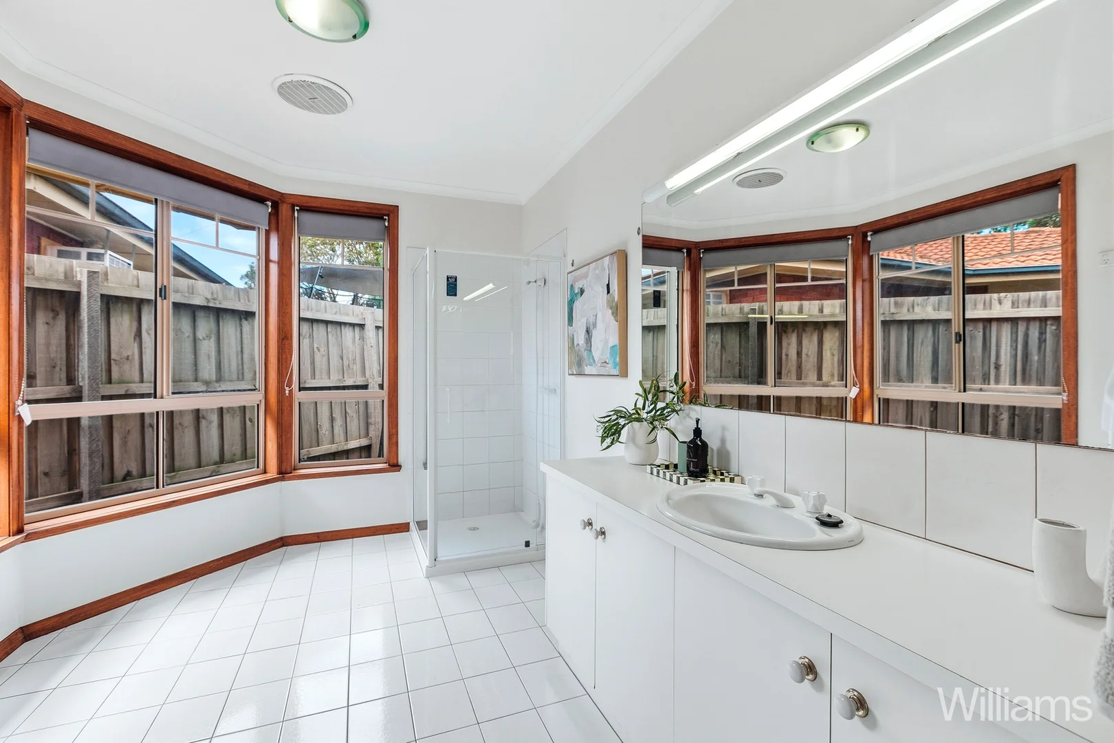 Additional image 9 of 3/2 Rosshire Road, Newport VIC 3015