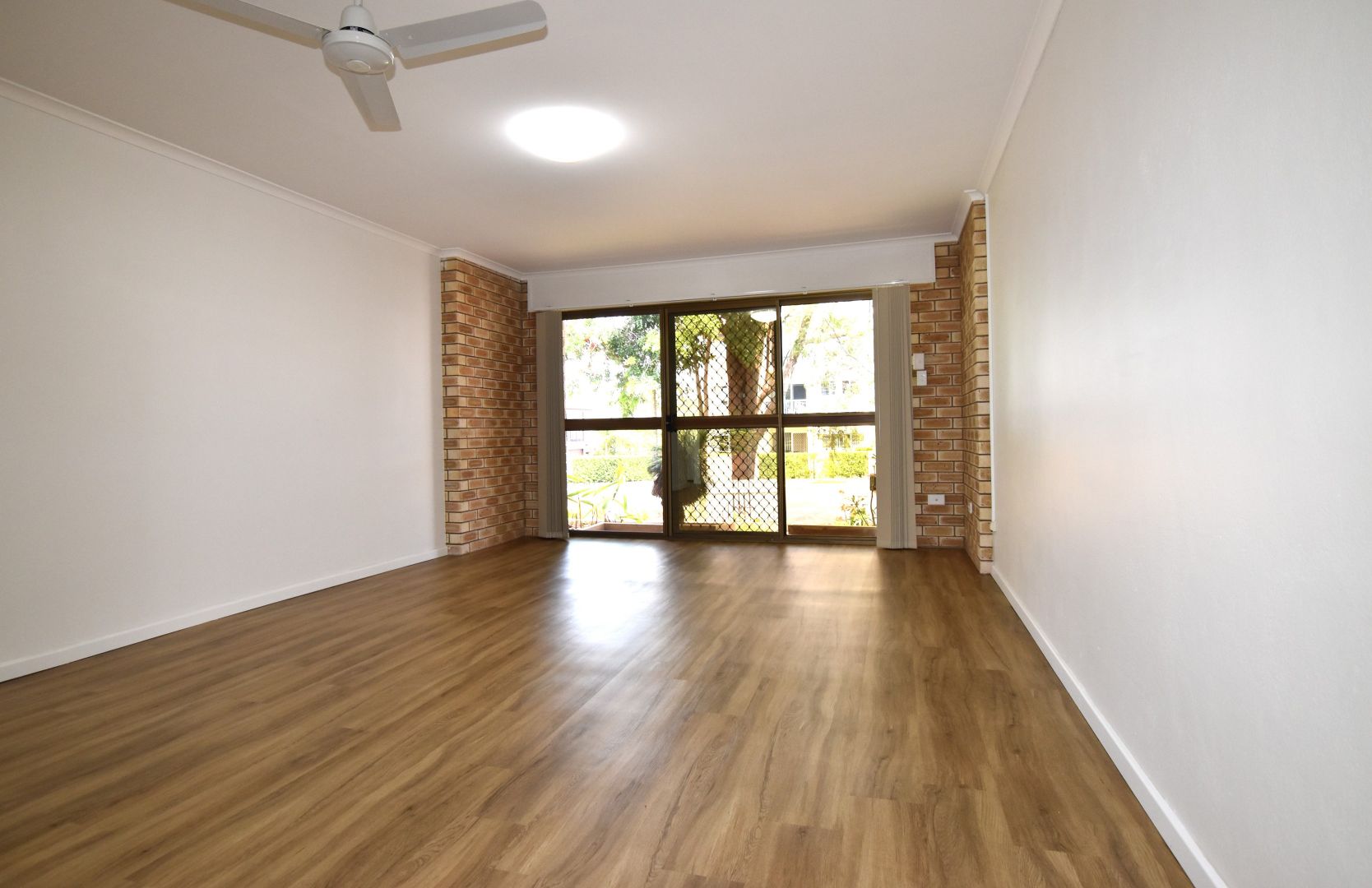 3/30 Barney Street, Barney Point QLD 4680 Apartment For Rent 280