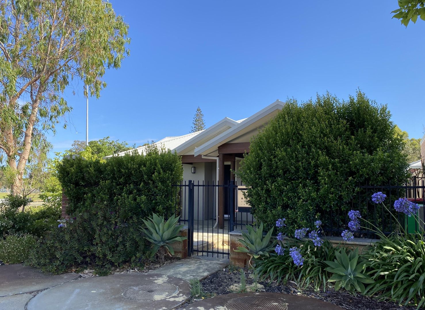 1 Jury Bend, Carey Park WA 6230 House For Rent Domain