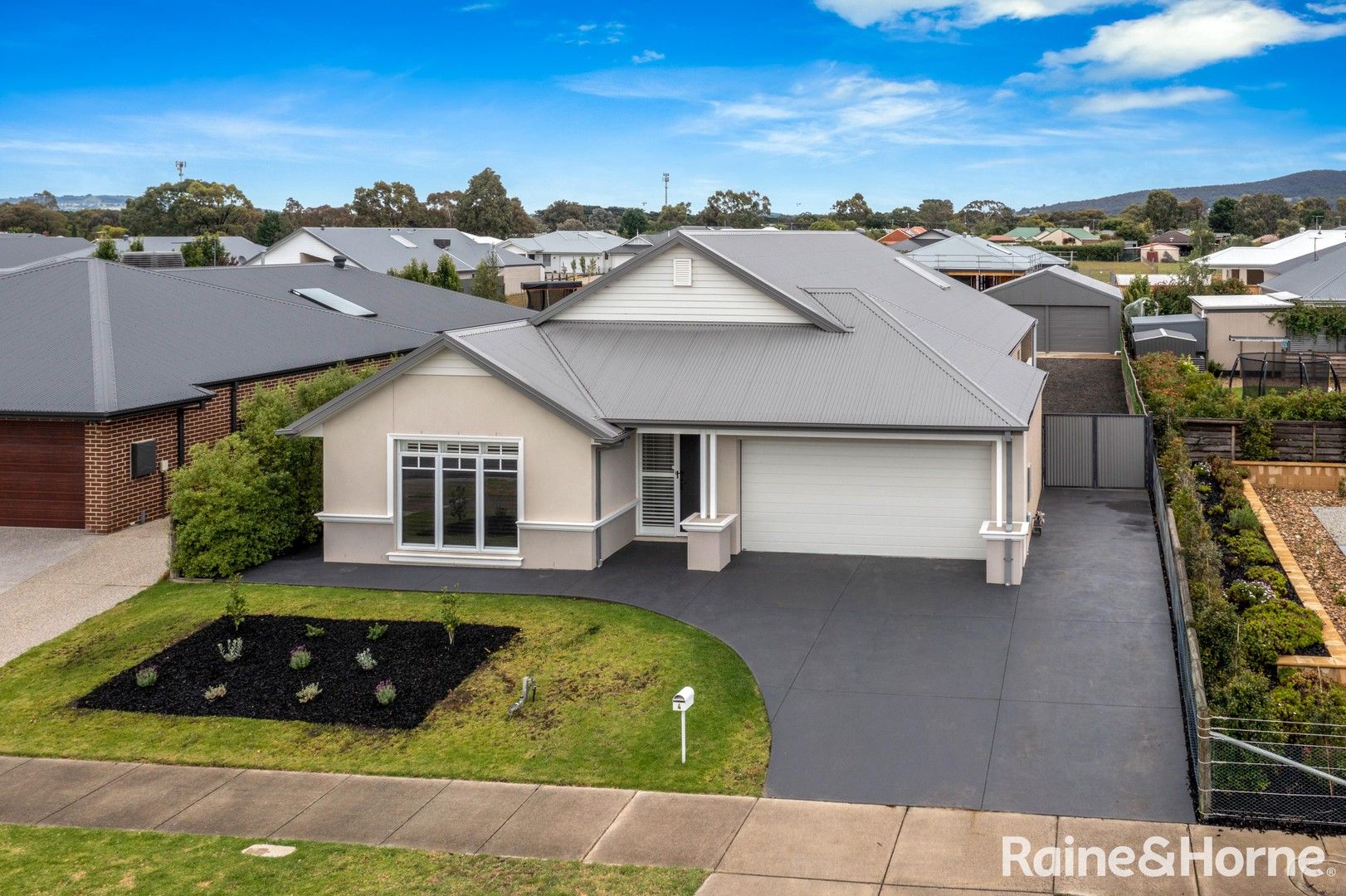 4 Wattle Grove, Riddells Creek VIC 3431, Image 1