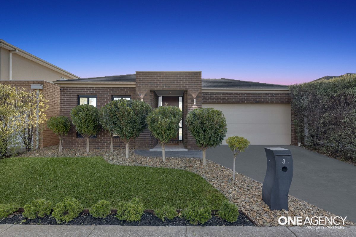 3 bedrooms House in 3 Cloudy Crescent POINT COOK VIC, 3030