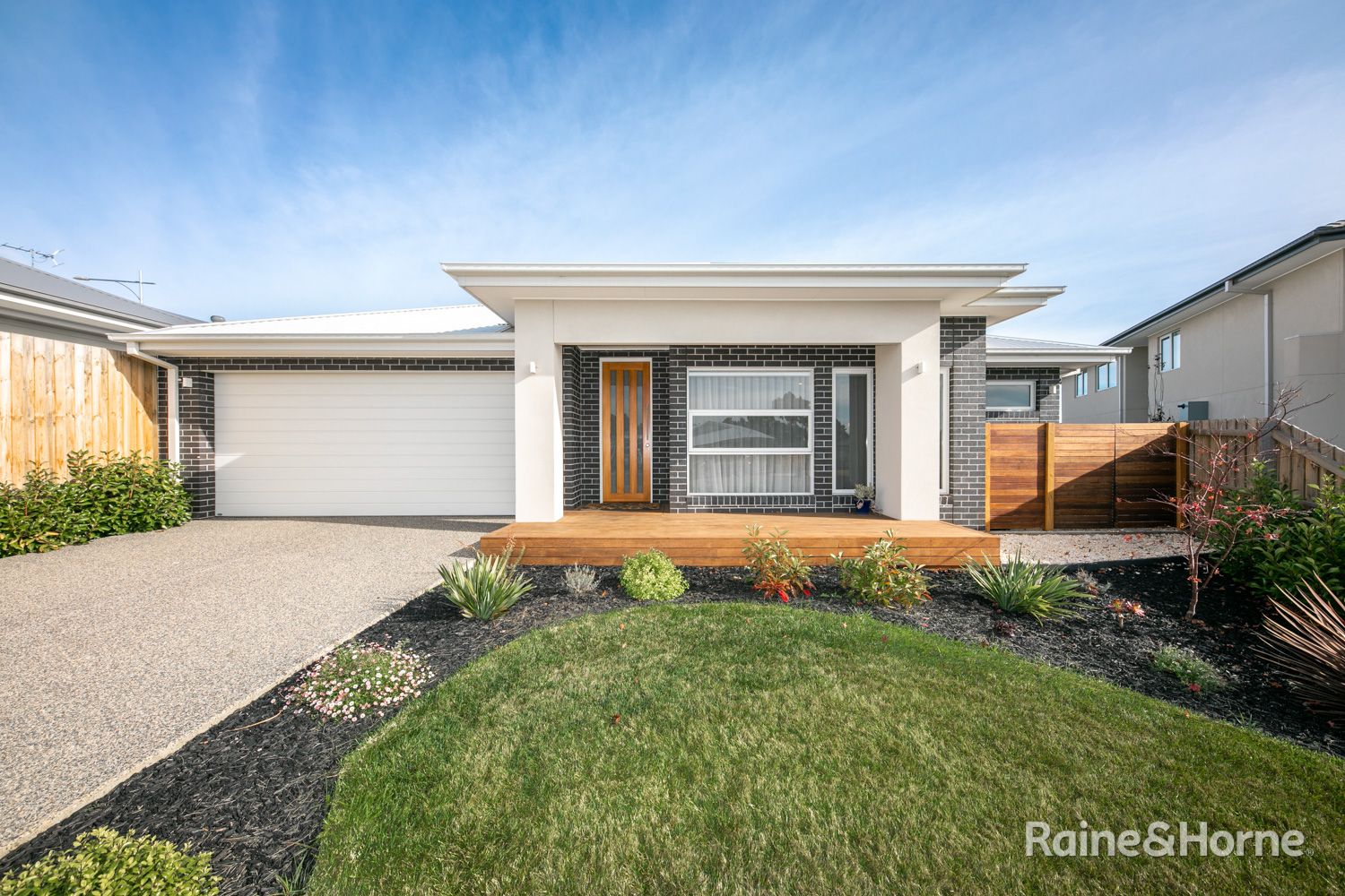 2 Cassinia Court, Gisborne VIC 3437, Image 0