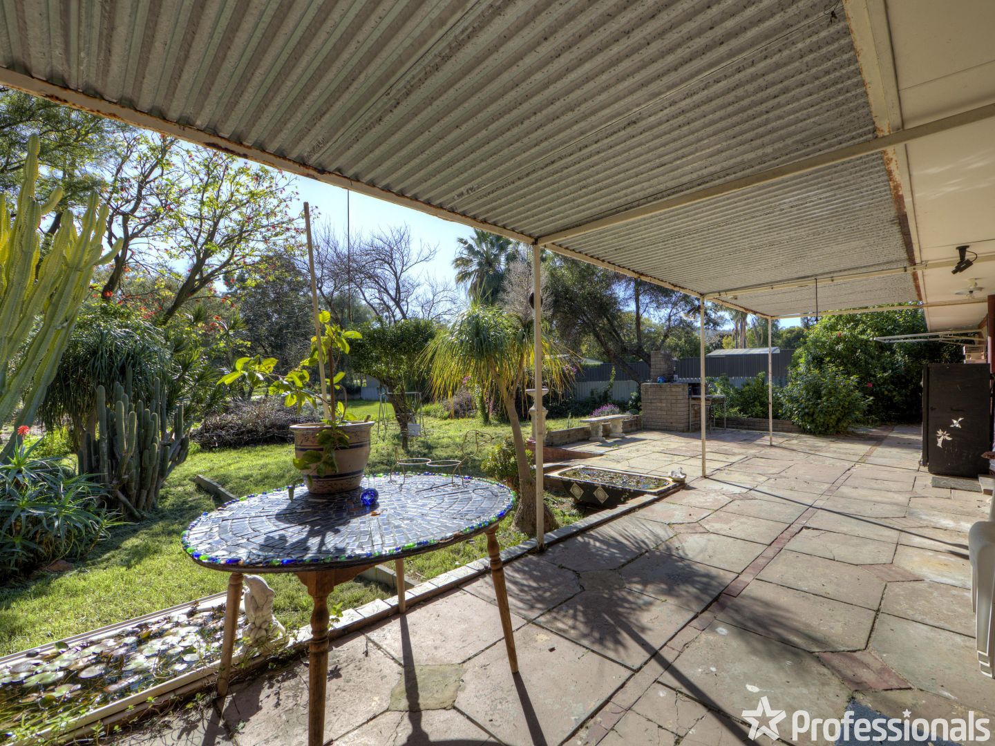 232 Kalamunda Road, Maida Vale WA 6057, Image 2