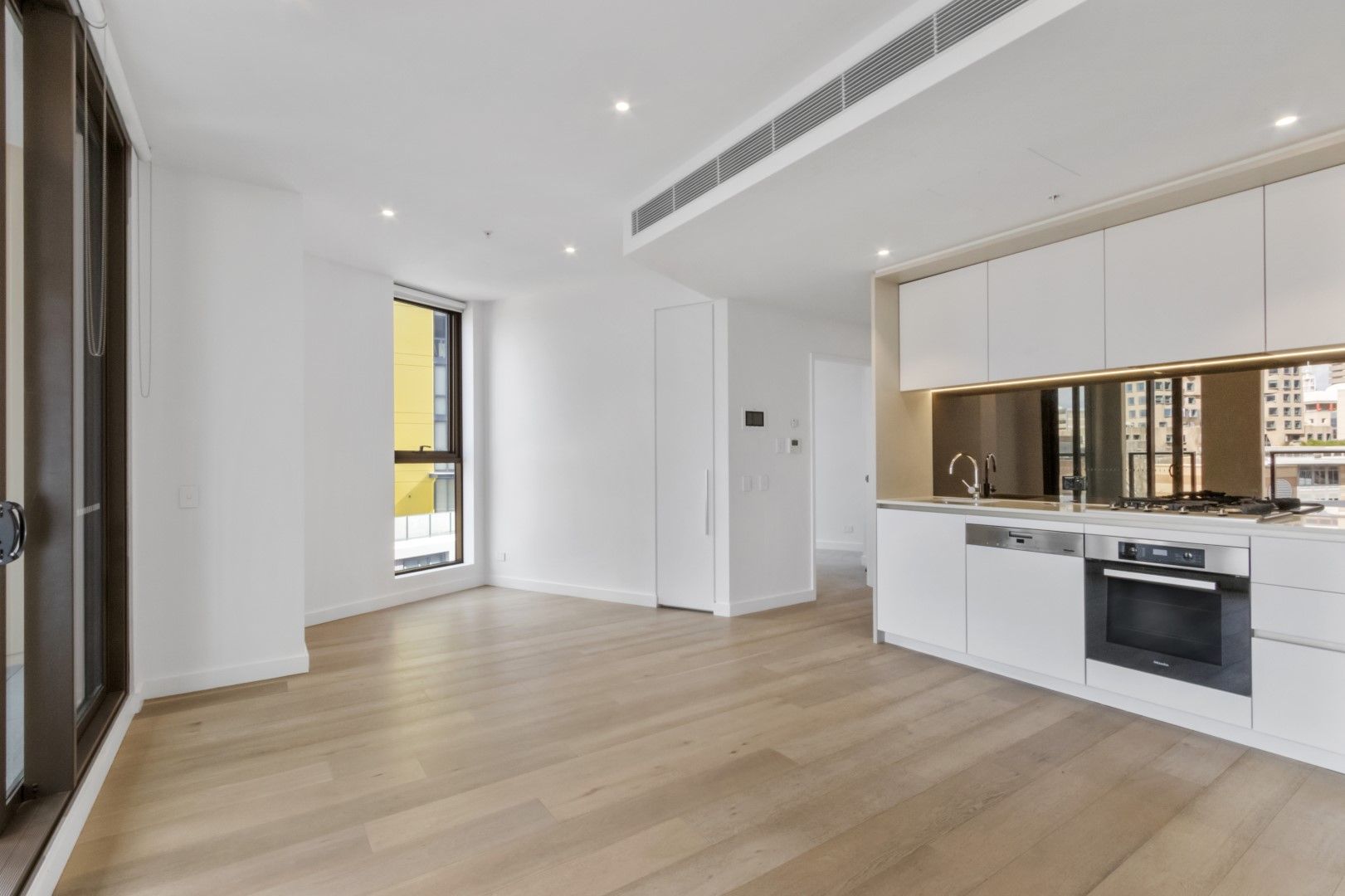 1 bedrooms Apartment / Unit / Flat in 709/82 Hay Street HAYMARKET NSW, 2000