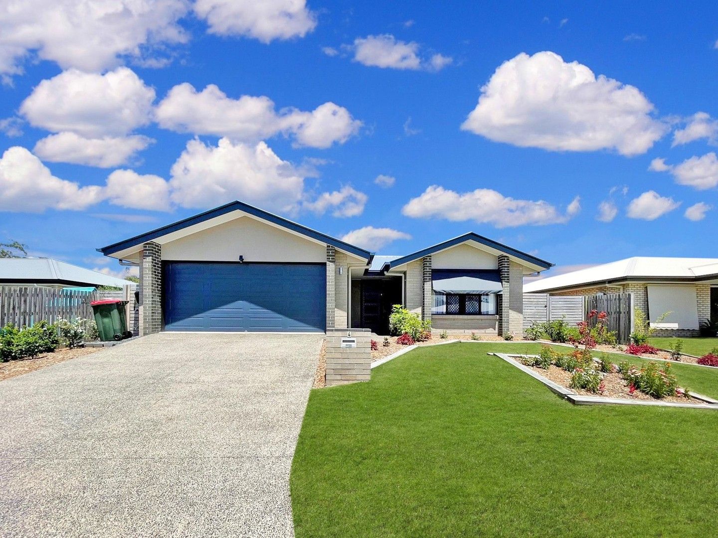 4 bedrooms House in 4 Larissa Way URANGAN QLD, 4655