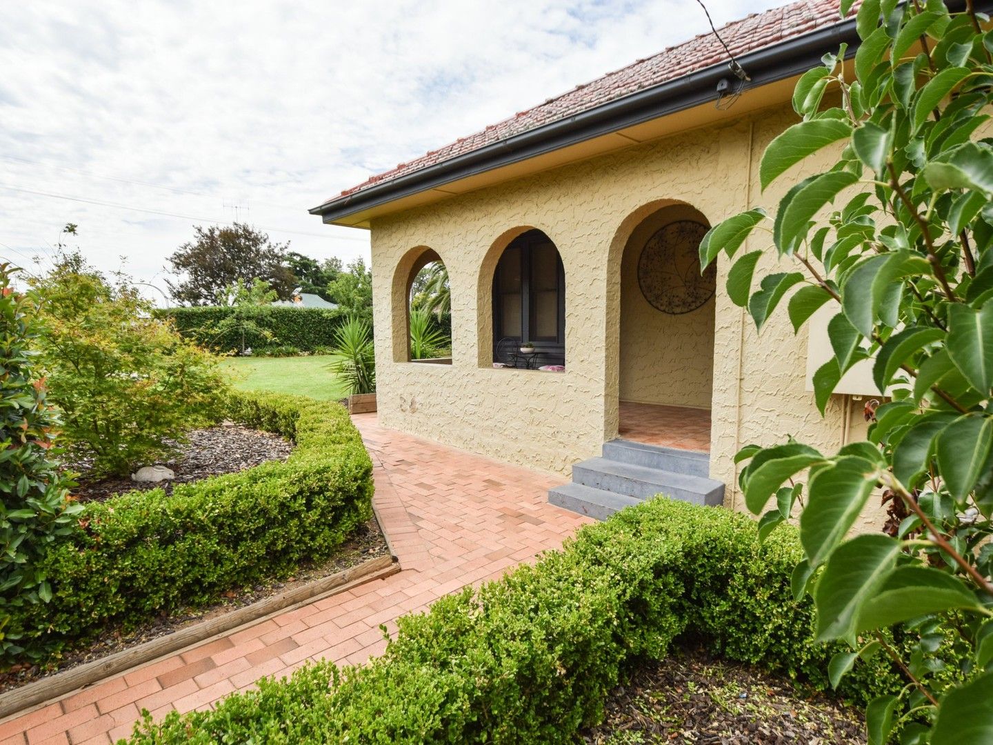 23 Elizabeth Street, Young NSW 2594, Image 0