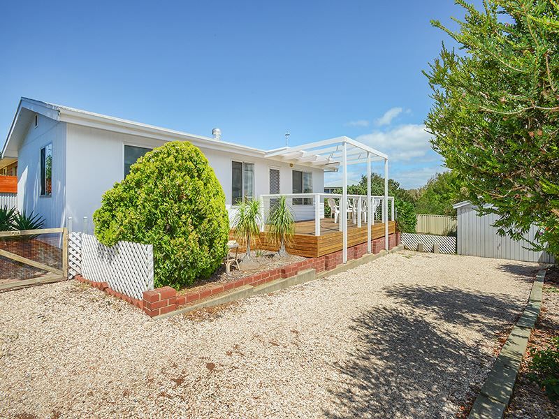 27 Bunyip Street, Goolwa South SA 5214, Image 0