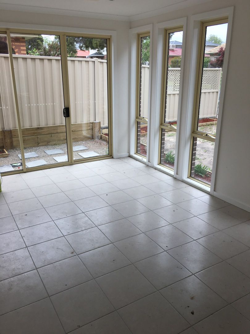 1/6 Purdy Avenue, Dandenong VIC 3175 Townhouse For Rent Domain