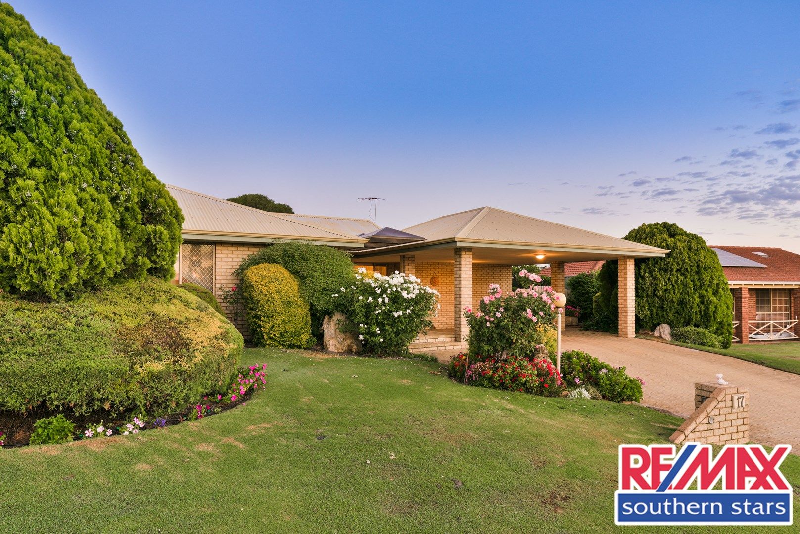 17 Haywood Trail, Leeming WA 6149, Image 0