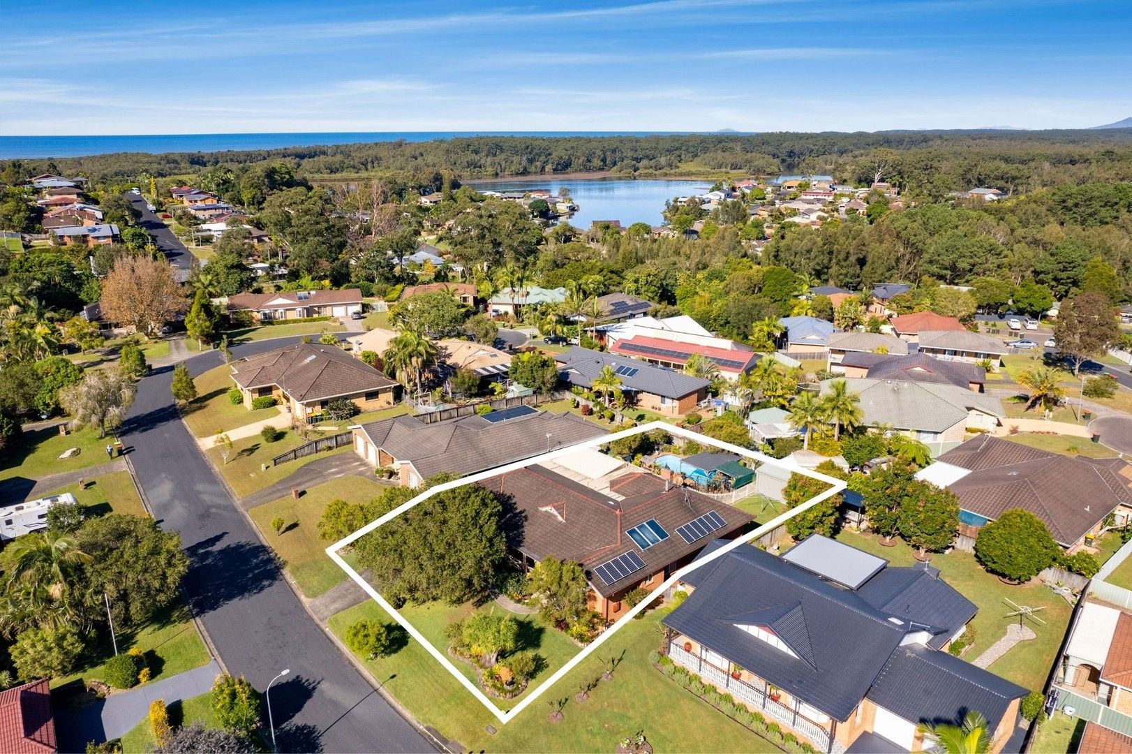 14 Bangalow Terrace, Sawtell NSW 2452, Image 0