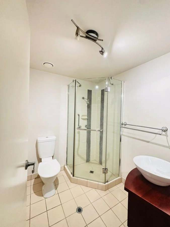 Additional image 12 of ID:21173546/29-33 Springfield Crescent, Manoora QLD 4870