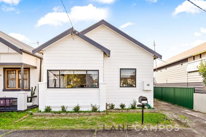 Picture of 18 Sunnyside Street, MAYFIELD NSW 2304