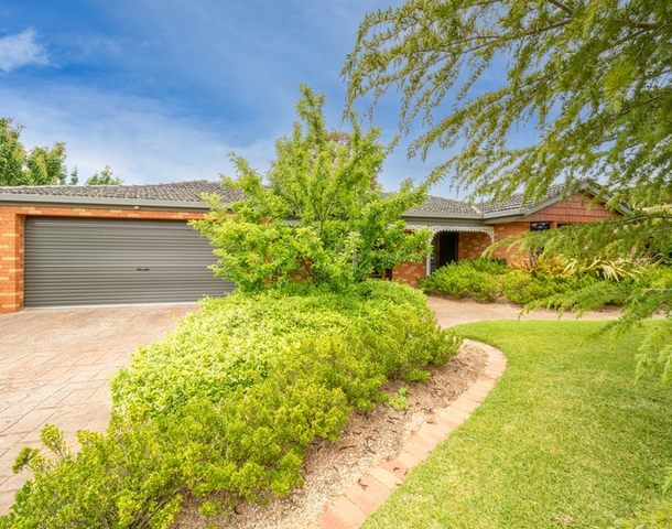 2 Jackman Court, Golden Square VIC 3555