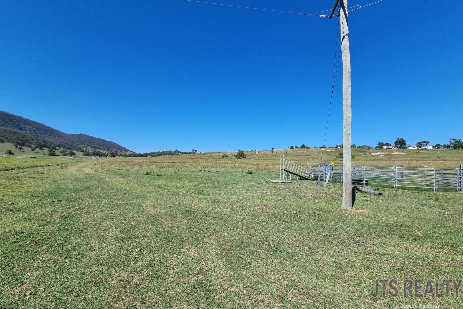 560 Sandy Creek Road, McCullys Gap NSW 2333, Image 0