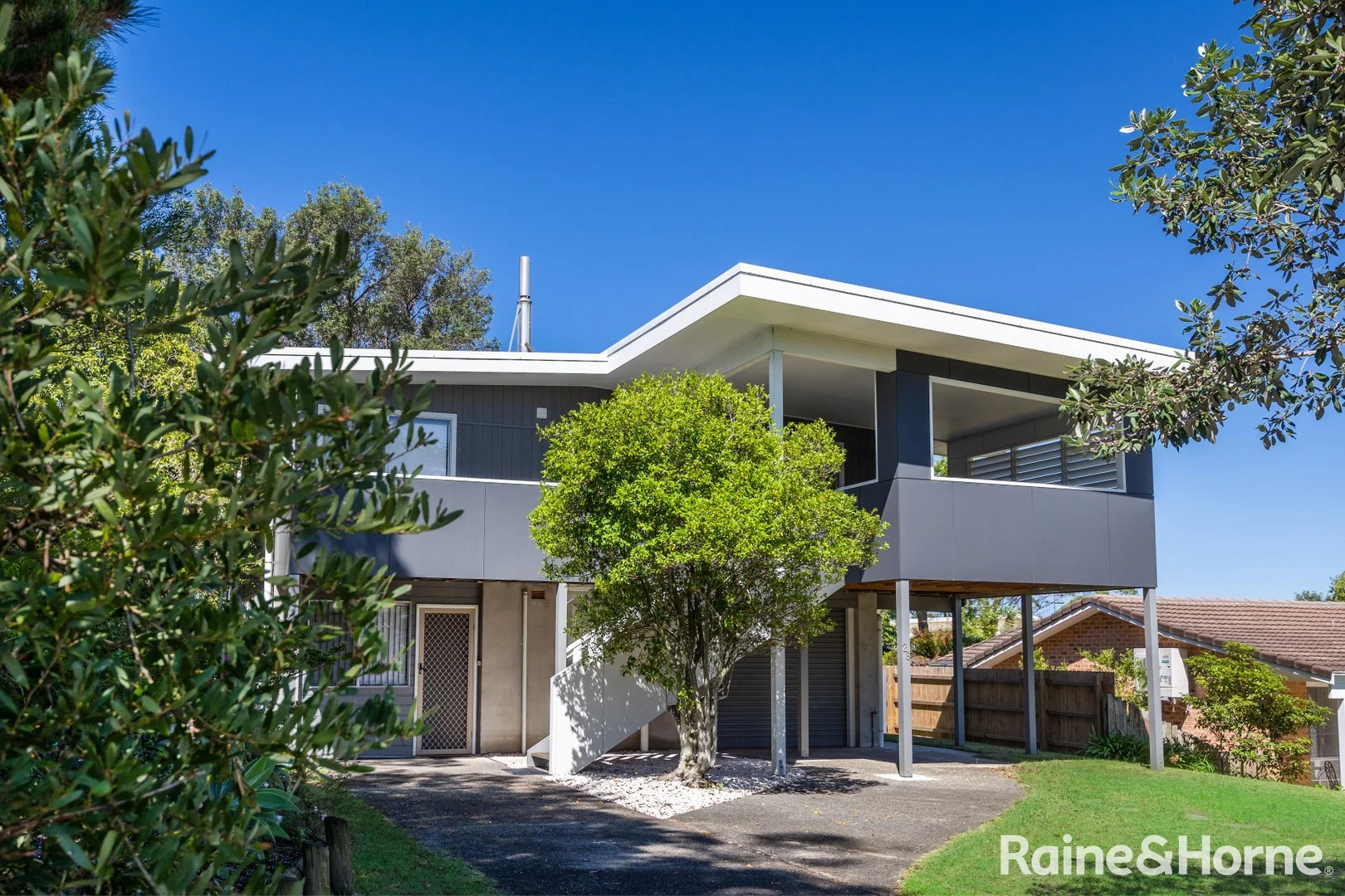 28 Jones Avenue, Mollymook Beach NSW 2539