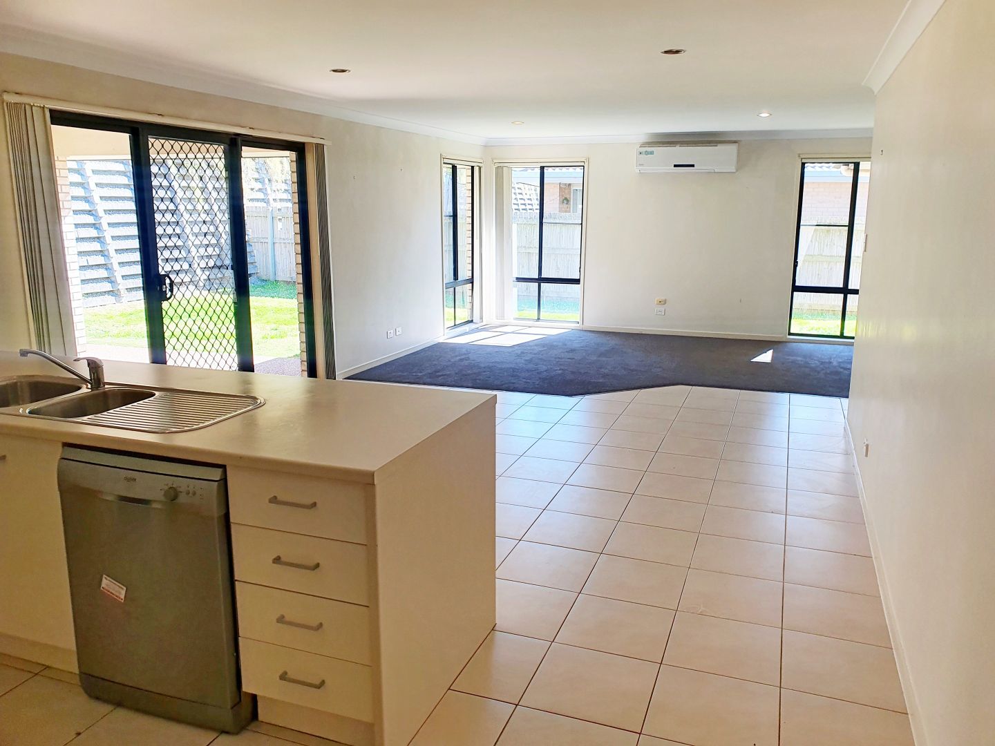 9 Dixon Court, Wilsonton Heights QLD 4350, Image 1