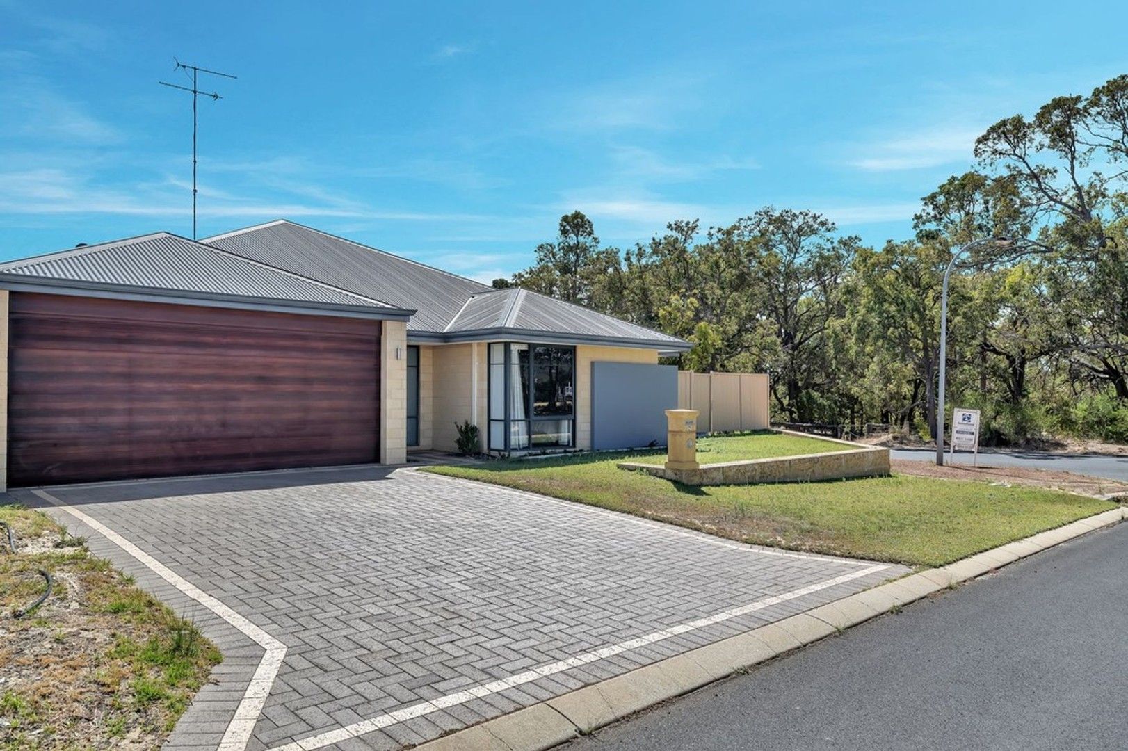 2 Harrison Way, Waroona WA 6215, Image 2