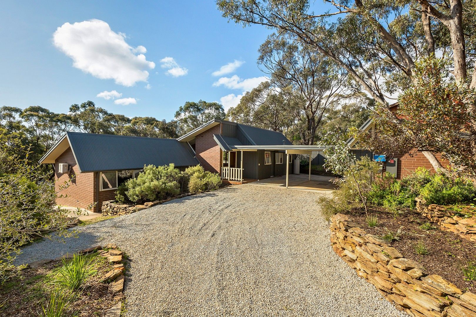 3 bedrooms House in 94 Eve Road BELLEVUE HEIGHTS SA, 5050