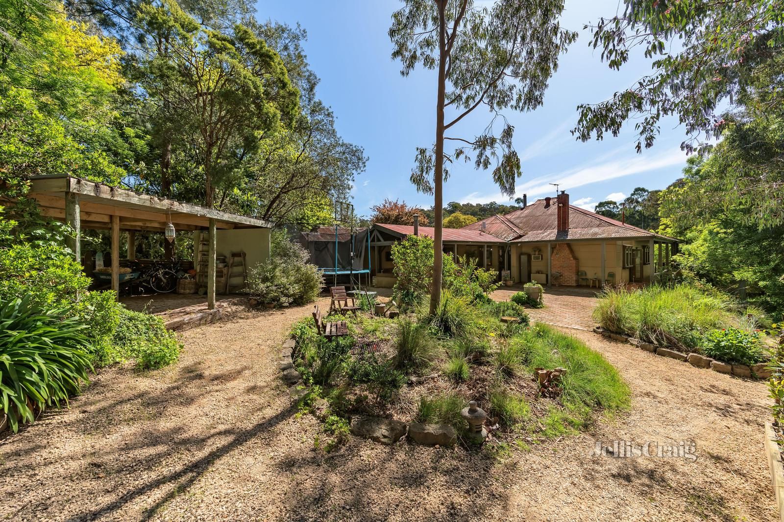 12 Caledonia Street, St Andrews VIC 3761, Image 2