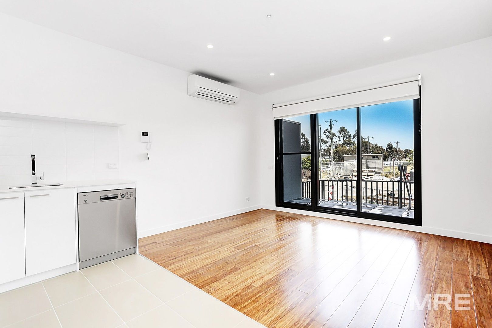 1 bedrooms House in LG1/12 Olive York Way BRUNSWICK WEST VIC, 3055