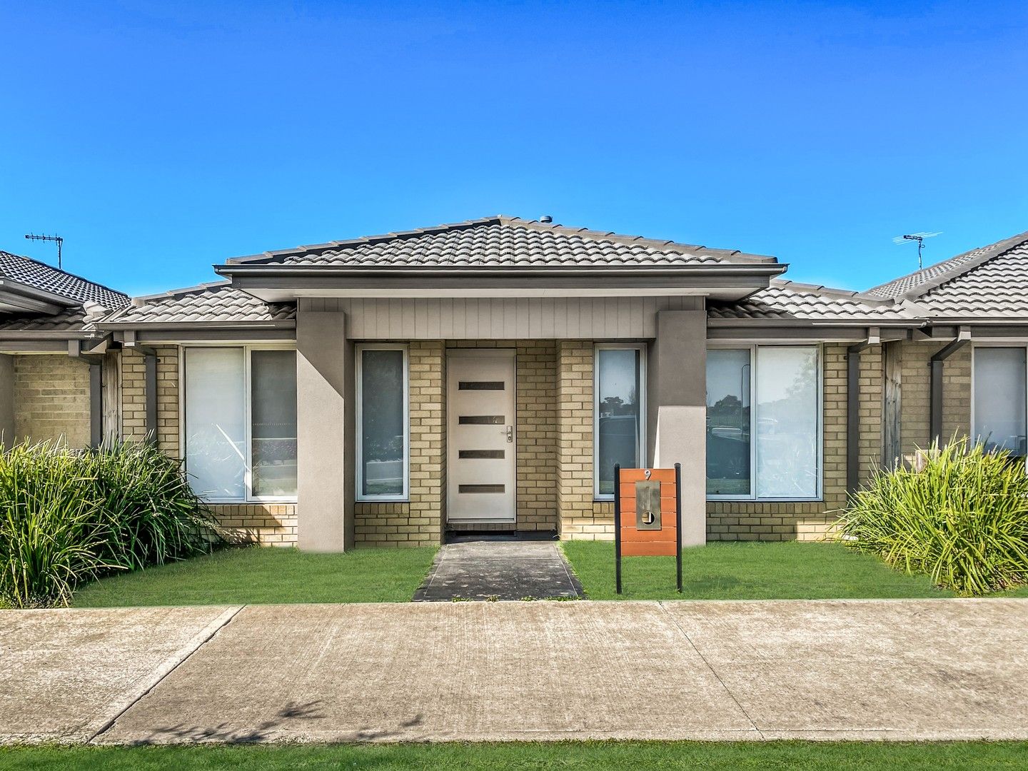 9 Fairweather Parade, Officer VIC 3809, Image 0