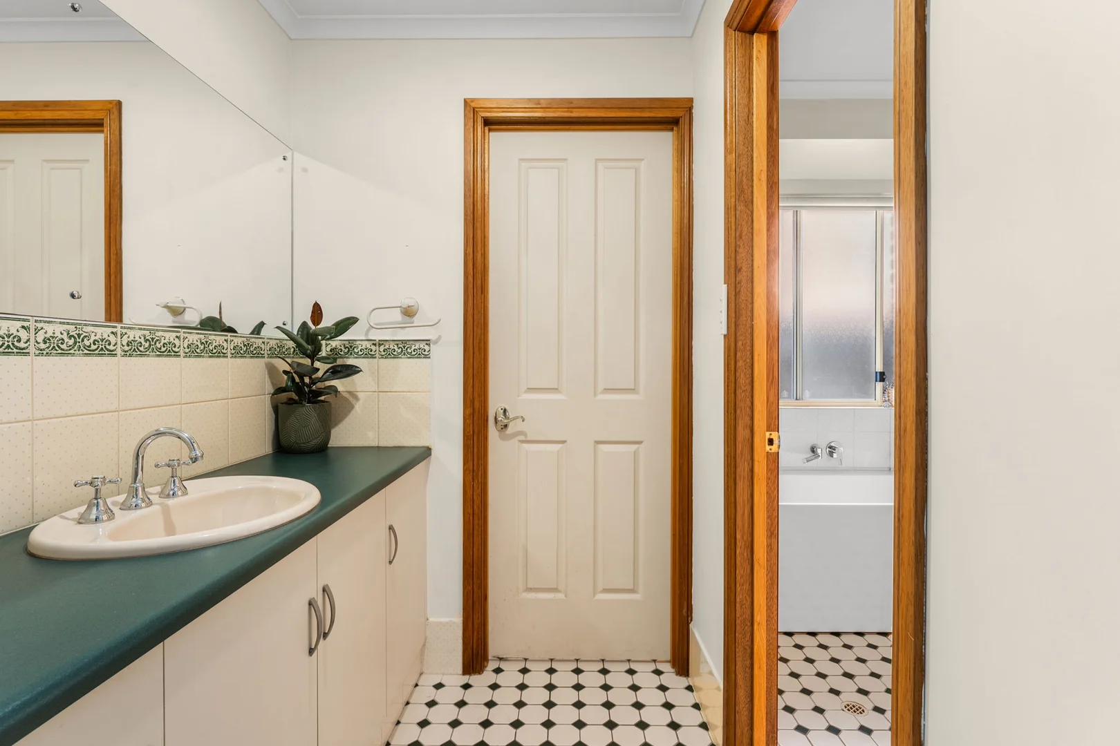 Additional image 12 of 2 Nicholas Walk, Aberfoyle Park SA 5159