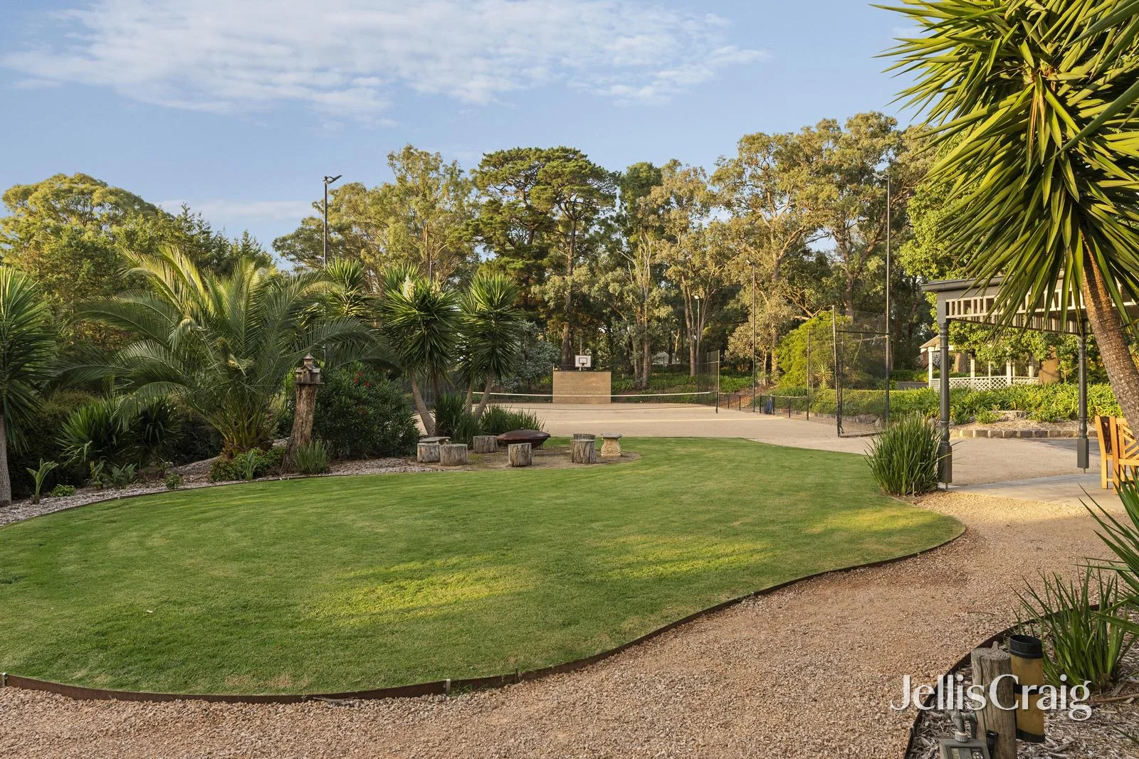 Additional image 16 of 2 Ashley Court, Research VIC 3095