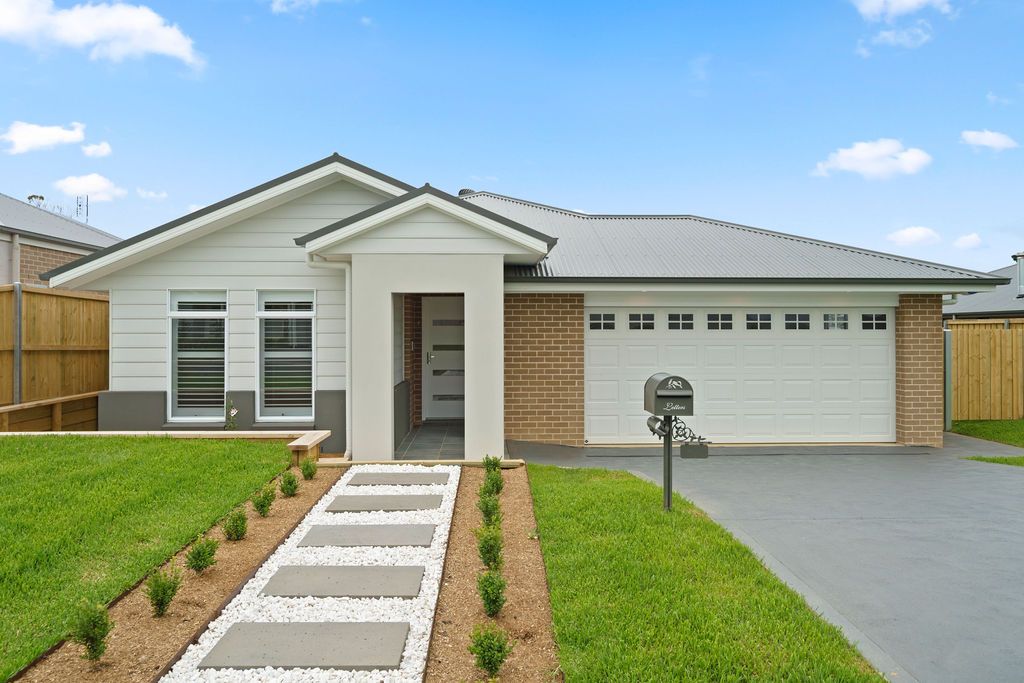 10 Francis Street, Moss Vale NSW 2577, Image 0