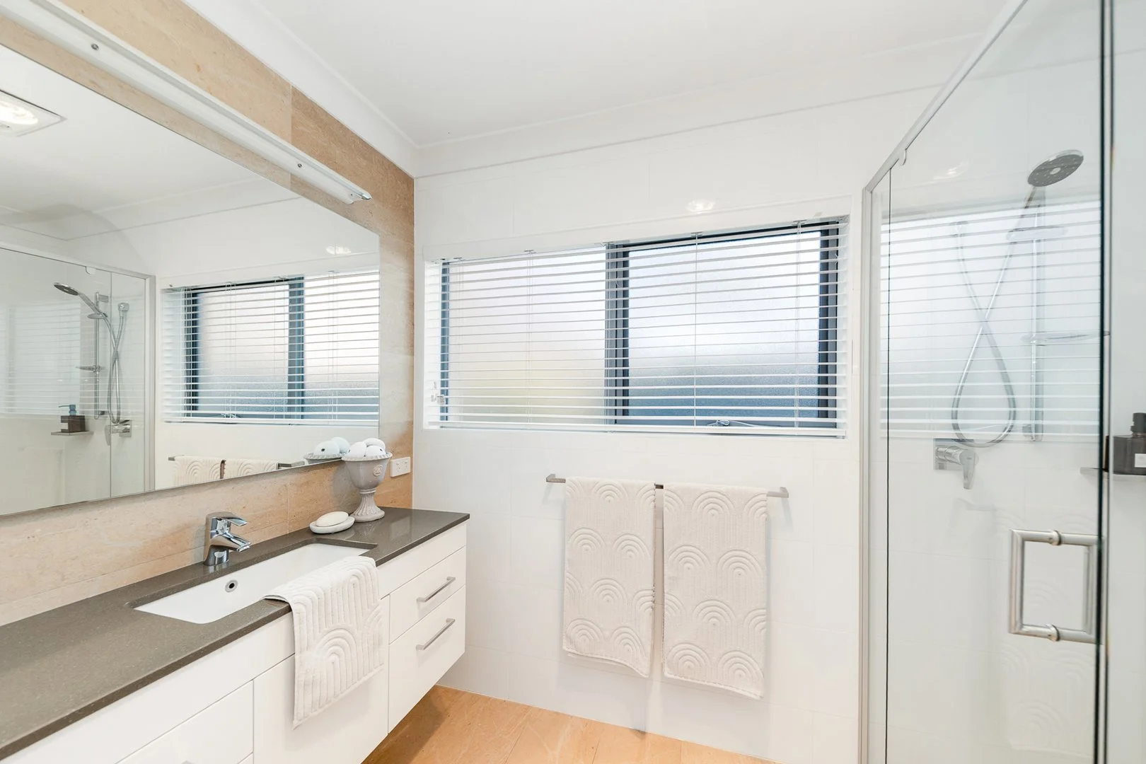 Additional image 32 of 10 Glossop Crescent, Campbell ACT 2612