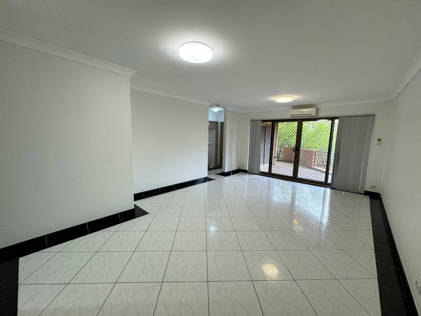 2 bedrooms Apartment / Unit / Flat in 4/1-5 Dudley Avenue BANKSTOWN NSW, 2200
