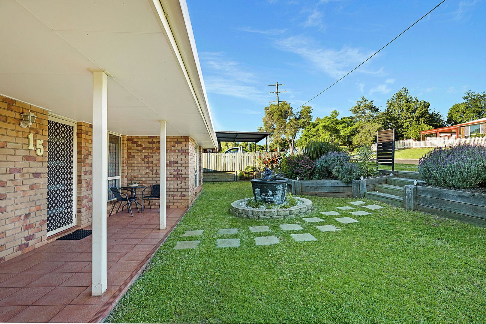 3 bedrooms House in 15 Kurrajong Street NEWTOWN QLD, 4350