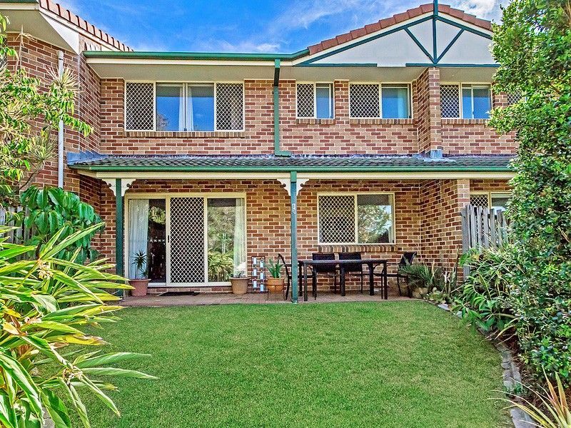 3 bedrooms House in 19/2 Cassowary Drive BURLEIGH WATERS QLD, 4220