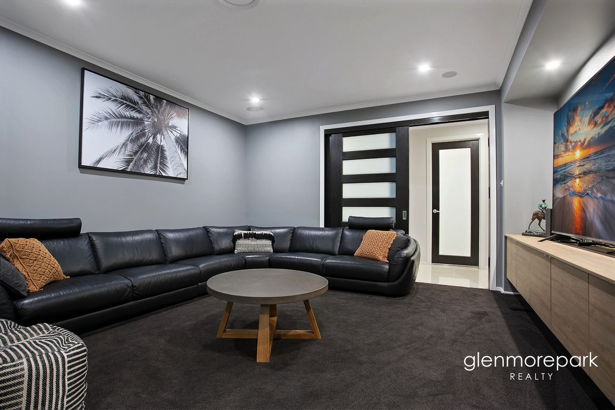 10 Prospect Avenue, Glenmore Park NSW 2745, Image 2