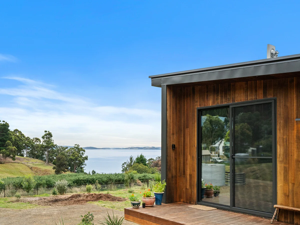 Primary image of 49 Cliffords Road, Gordon TAS 7150