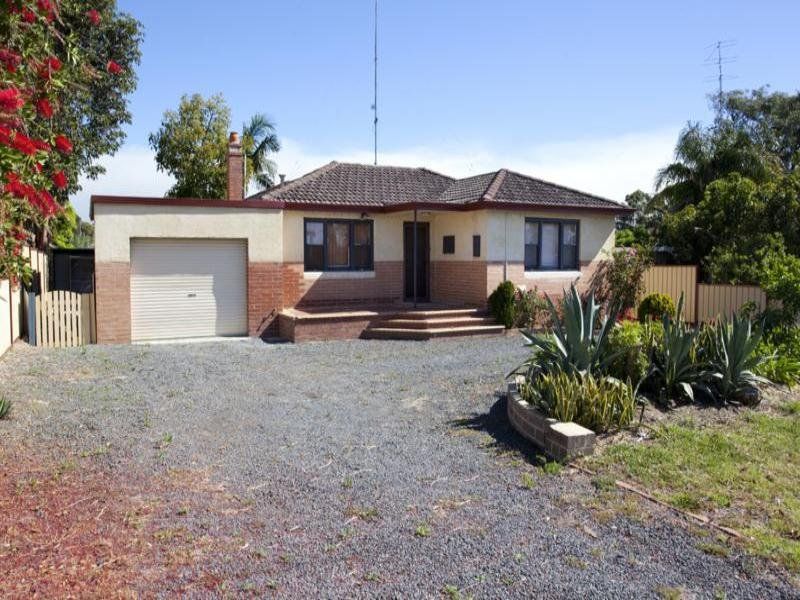 3 bedrooms House in 31 Jackson Street WAROONA WA, 6215