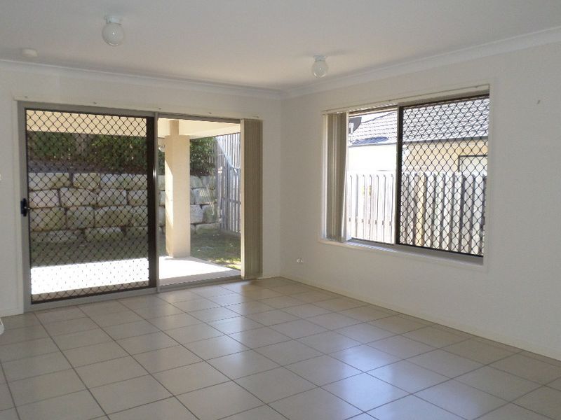 Augustine Heights QLD 4300, Image 2