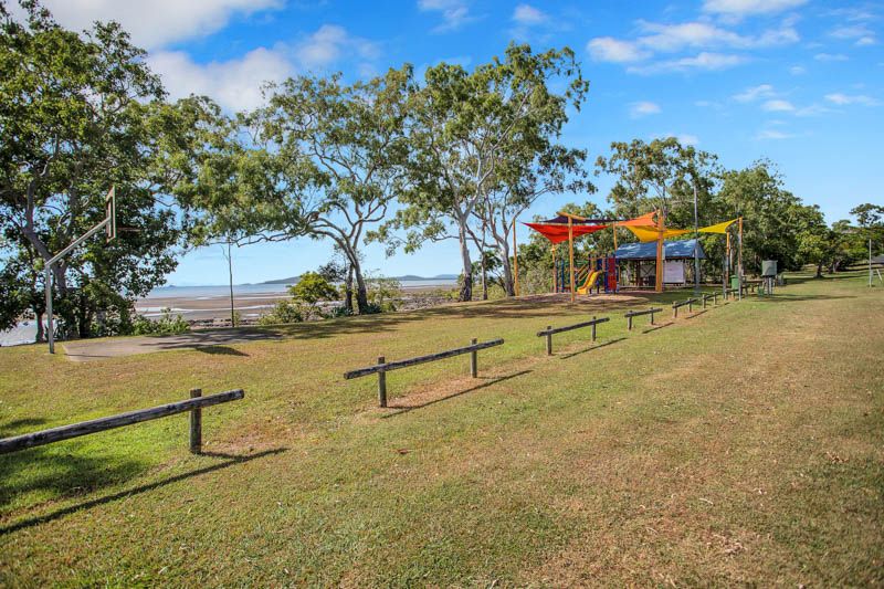 15 High Street, St Helens Beach QLD 4798, Image 1