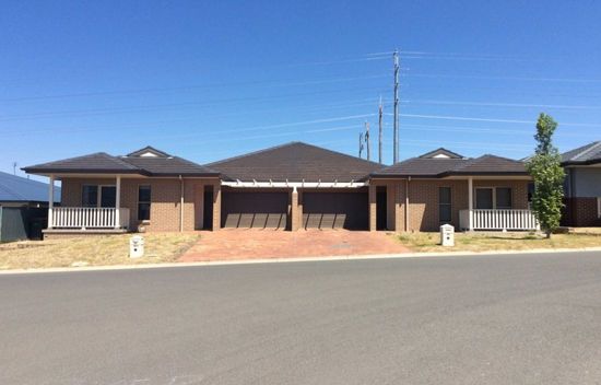 3 bedrooms House in 88A The Heights Close TAMWORTH NSW, 2340
