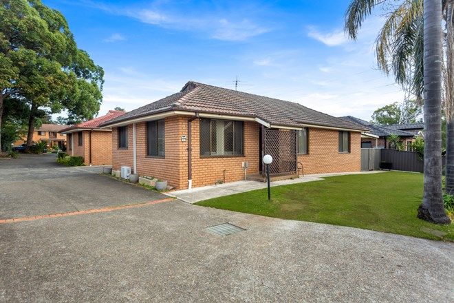 Picture of 1/22-24 Chiswick Road, GREENACRE NSW 2190