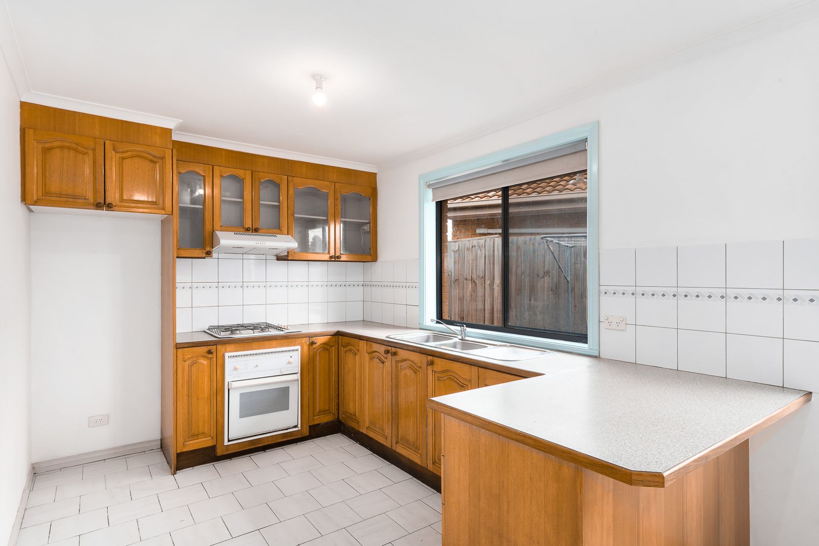 1/24 Hawkes Drive, Mill Park VIC 3082, Image 1