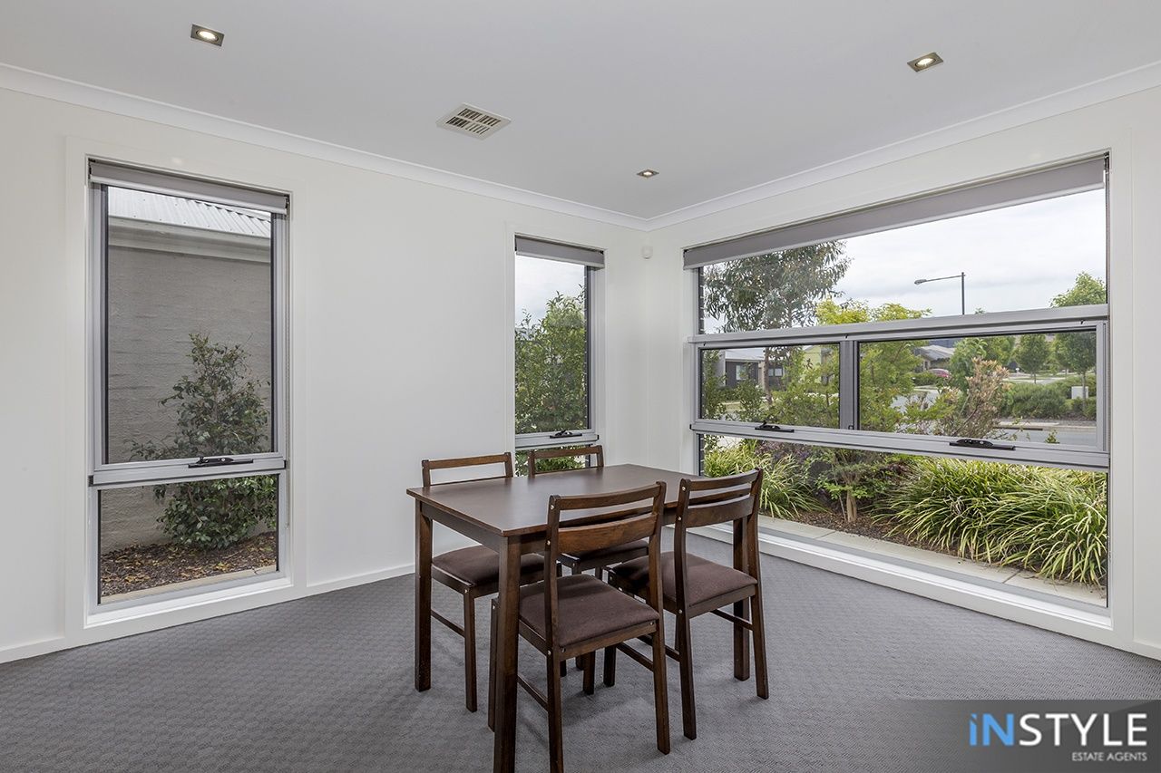 27 Turbayne Crescent, Forde ACT 2914, Image 2