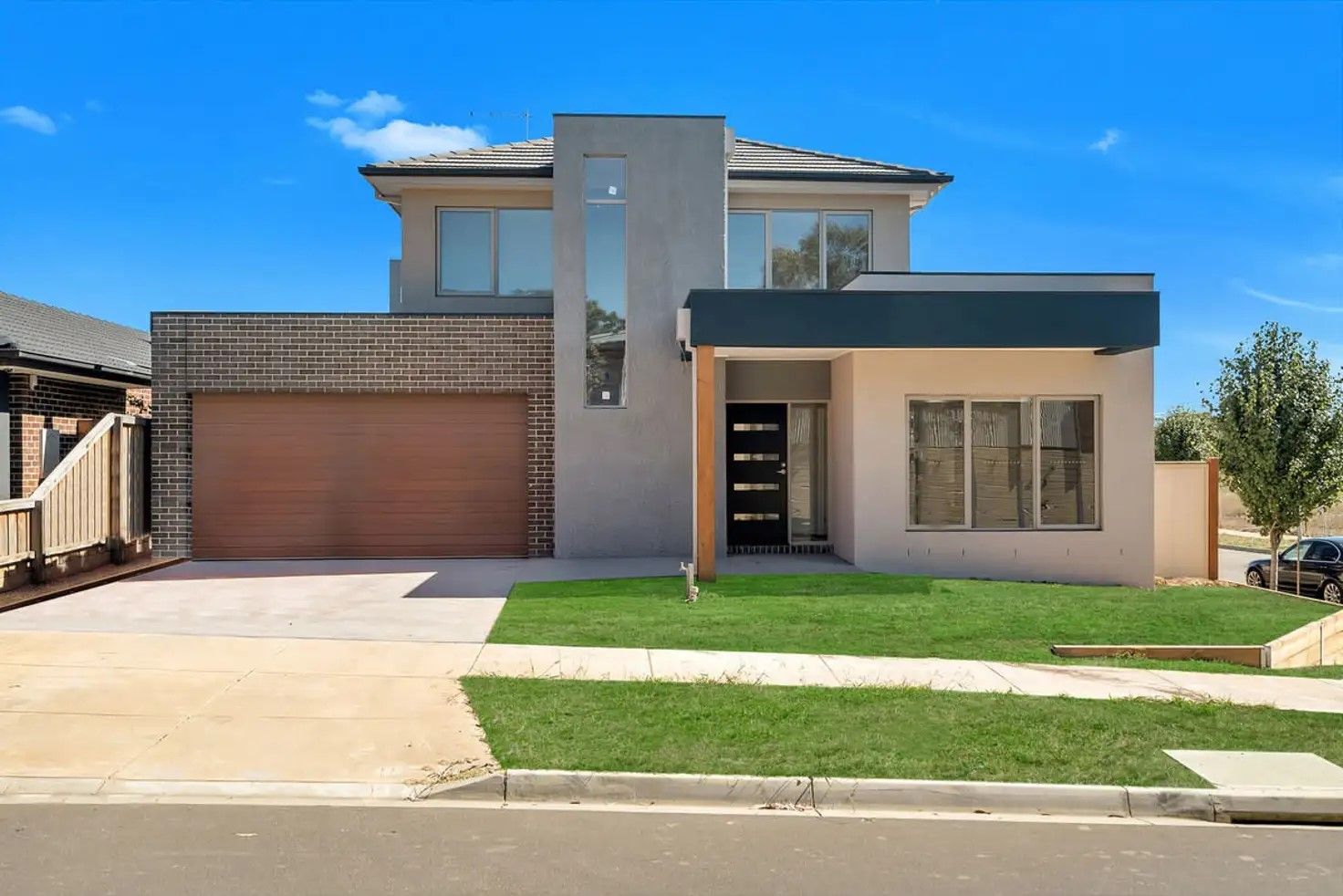 3 bedrooms House in 1/22 Yellow Brick Road DOREEN VIC, 3754