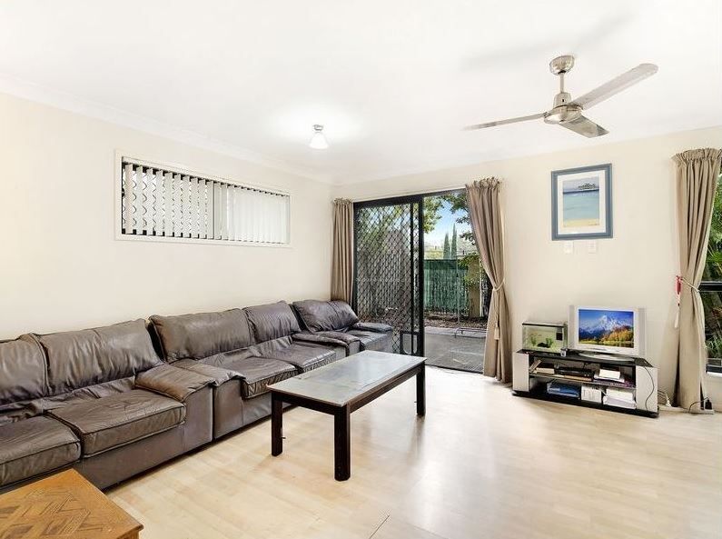 4/232 Queen Street, Southport QLD 4215, Image 1