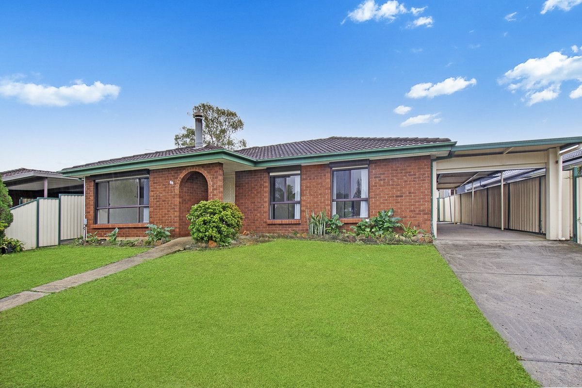 3 bedrooms House in 69 Prairievale Road BOSSLEY PARK NSW, 2176
