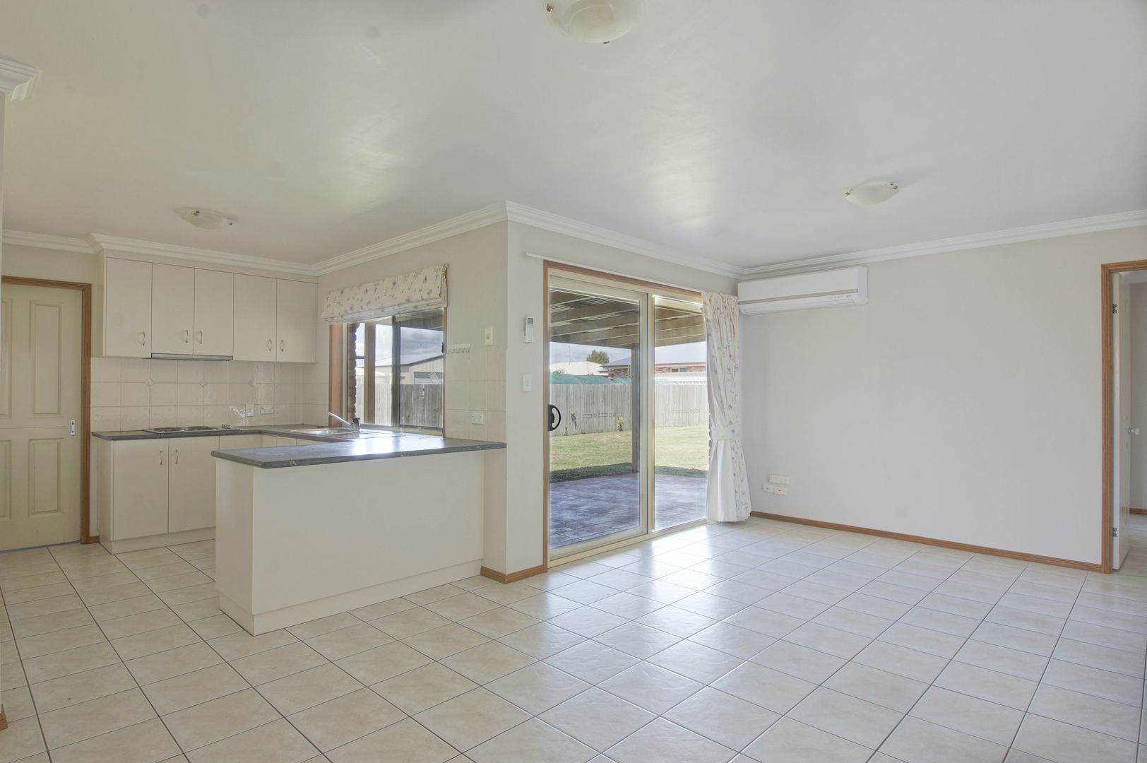 3 Cass Court, Oakey QLD 4401, Image 2