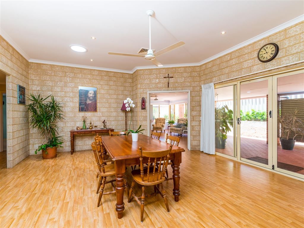 3 Jasper Court, Bibra Lake WA 6163, Image 2