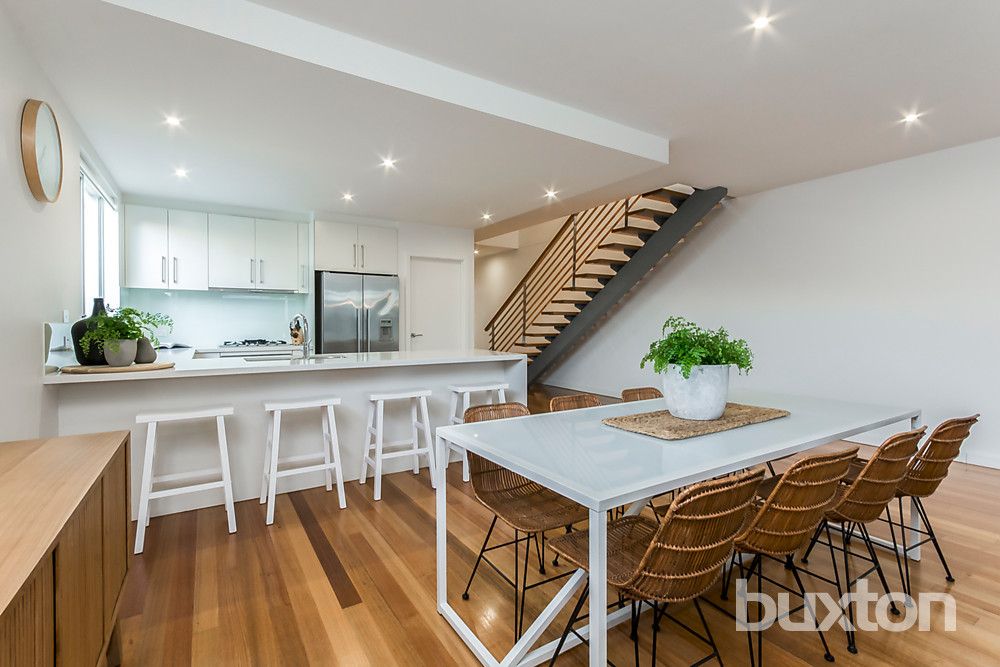 2/7 Liverpool Street, Rippleside VIC 3215, Image 1