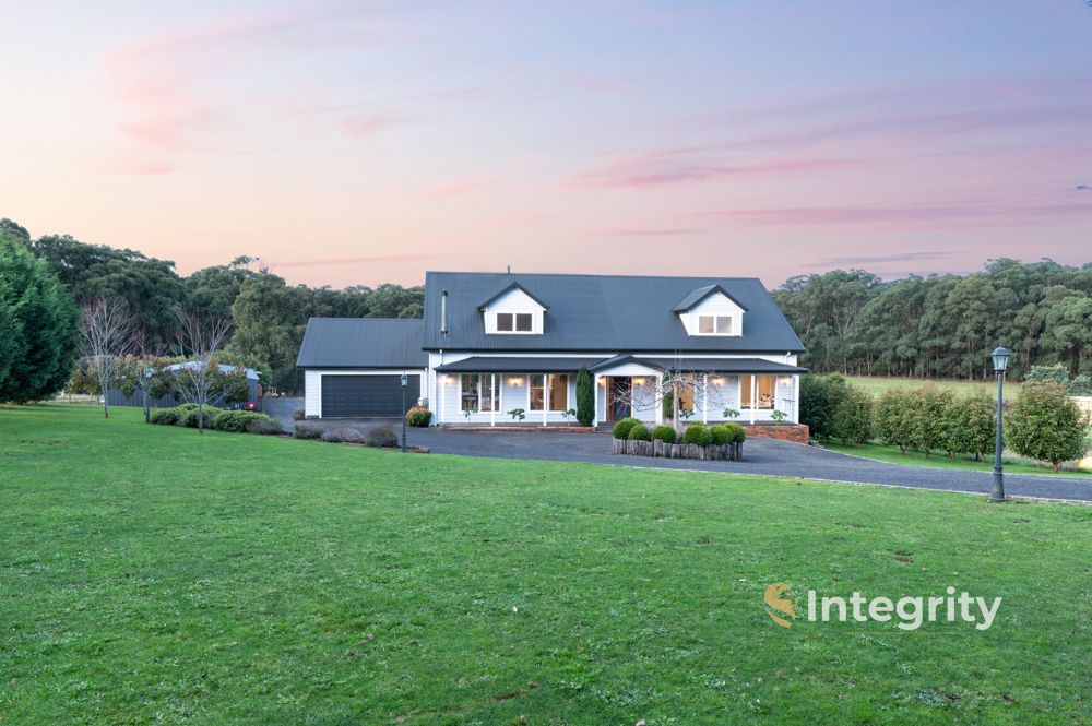 13 Monarch Close, Kinglake West VIC 3757 House for Sale 1,450,000