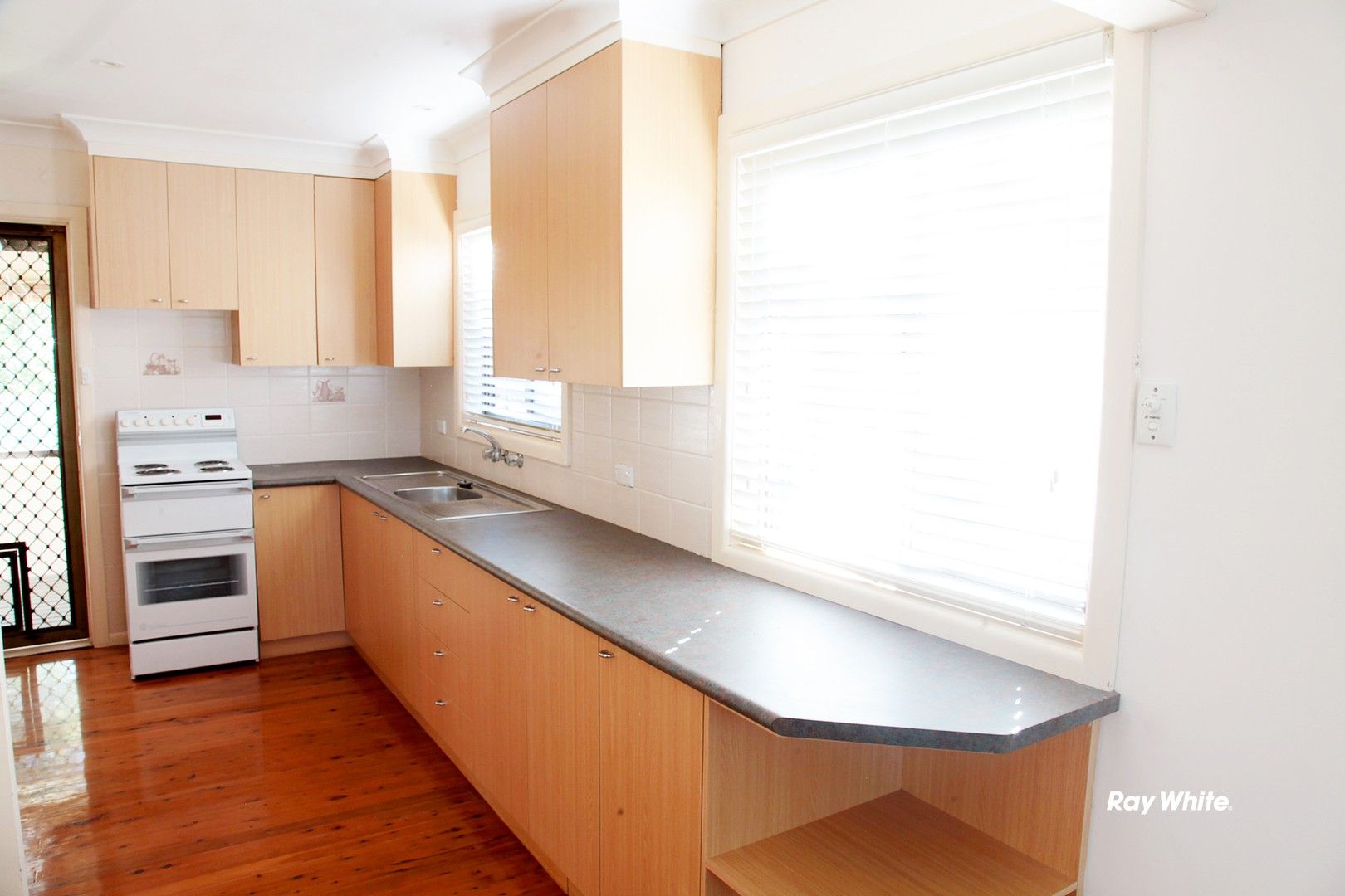 3 bedrooms House in 32 Kara Karook Street MAIANBAR NSW, 2230