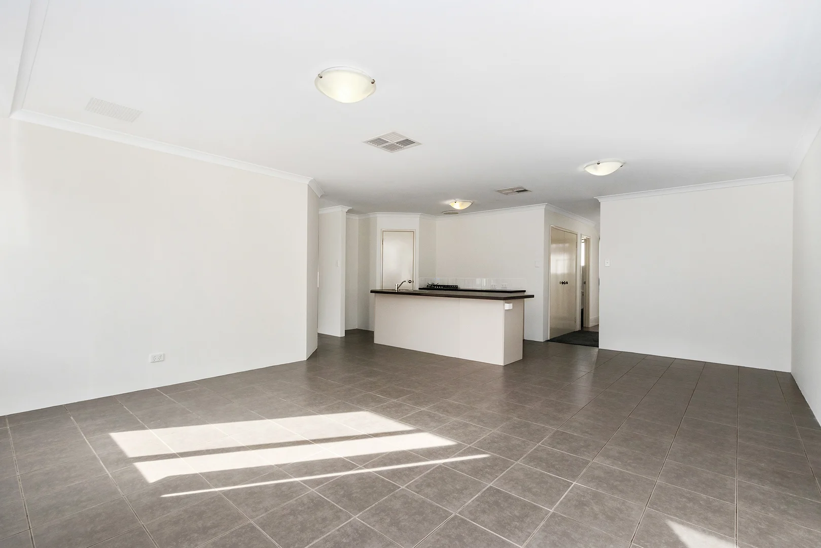 Additional image 5 of 31 Daviesia Turn, Success WA 6164